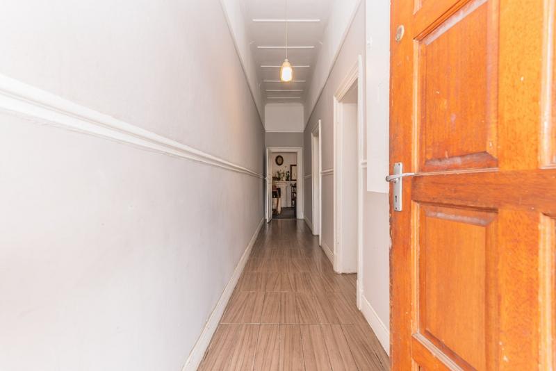 2 Bedroom Property for Sale in Woodstock Western Cape